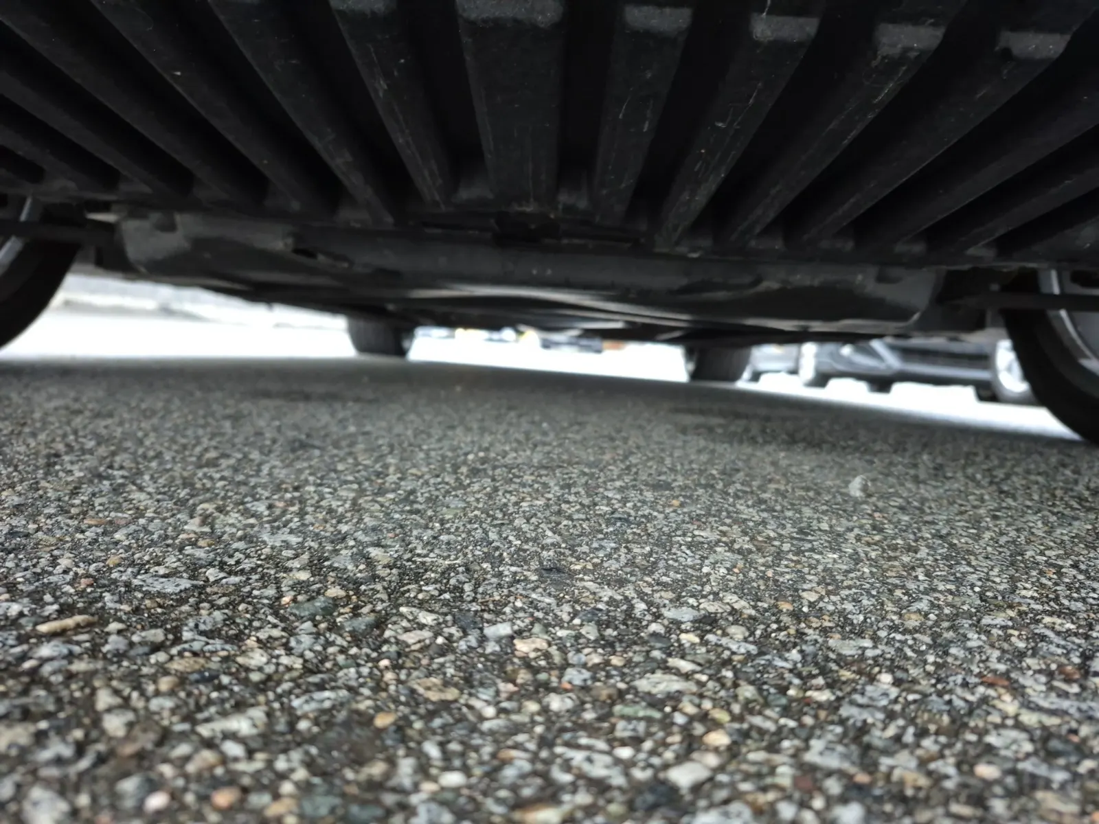 Undercarriage - Front Photo