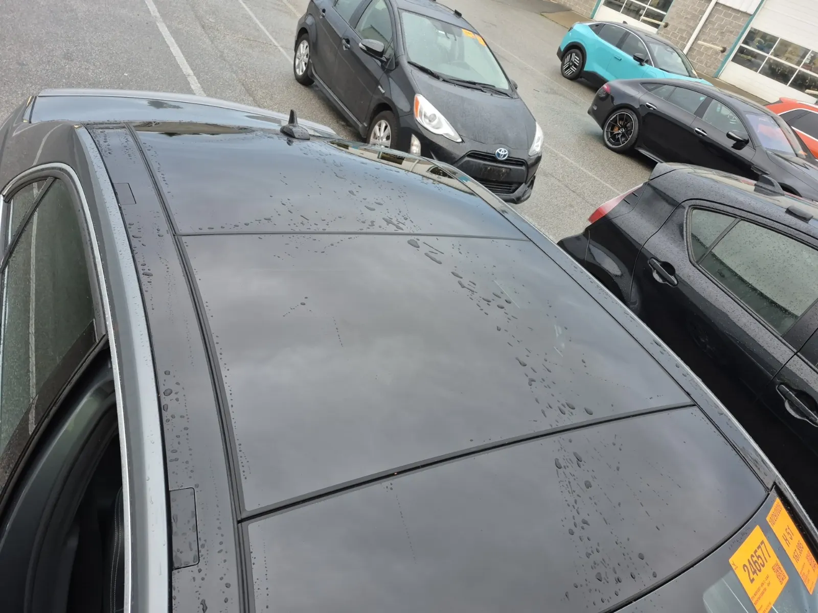 Exterior Roof Photo