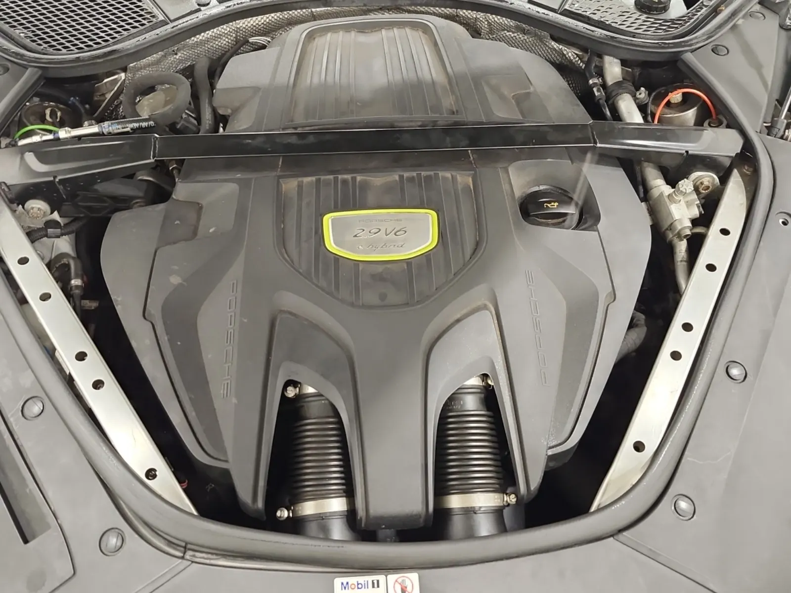 Engine Photo