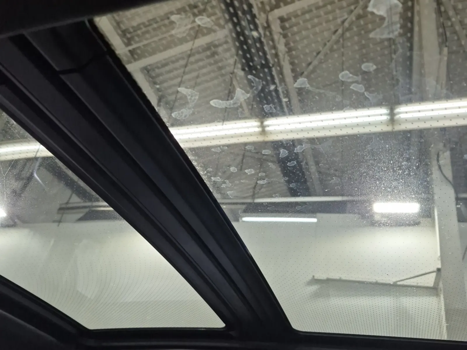 Interior Roof Photo