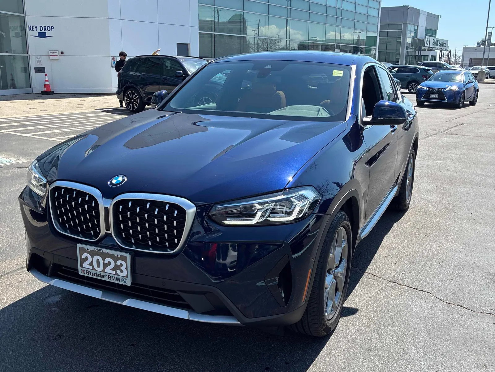 2023 BMW X4