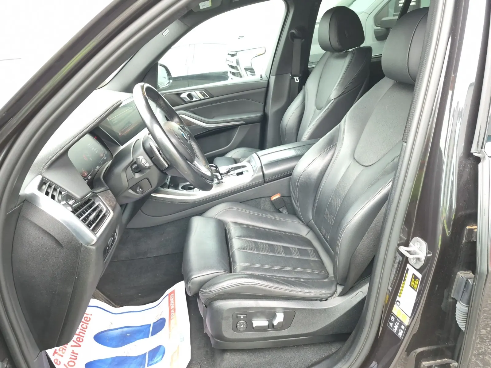 Front Interior Photo