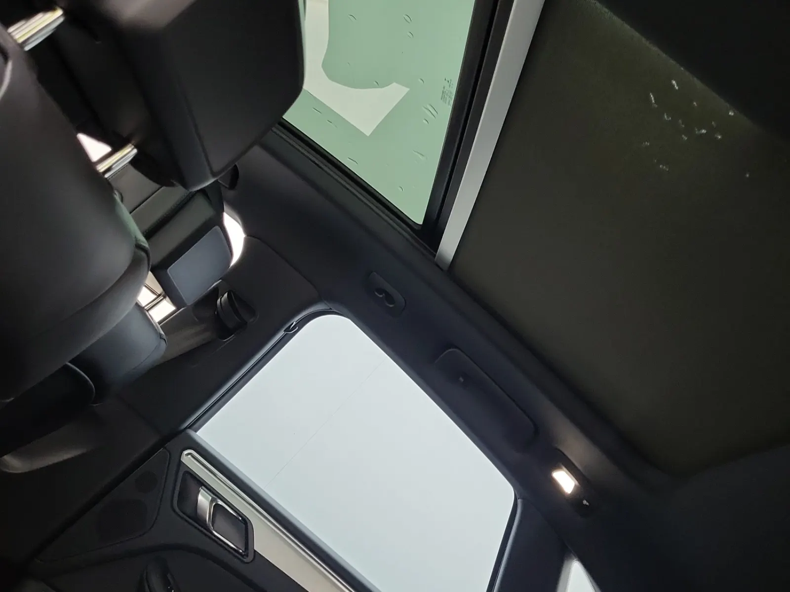 Interior Roof Photo