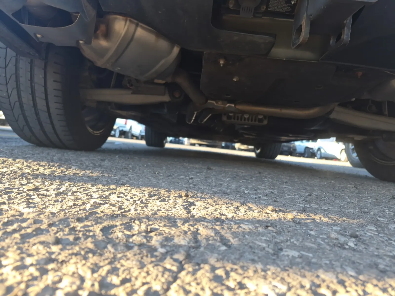 Undercarriage - Rear Photo