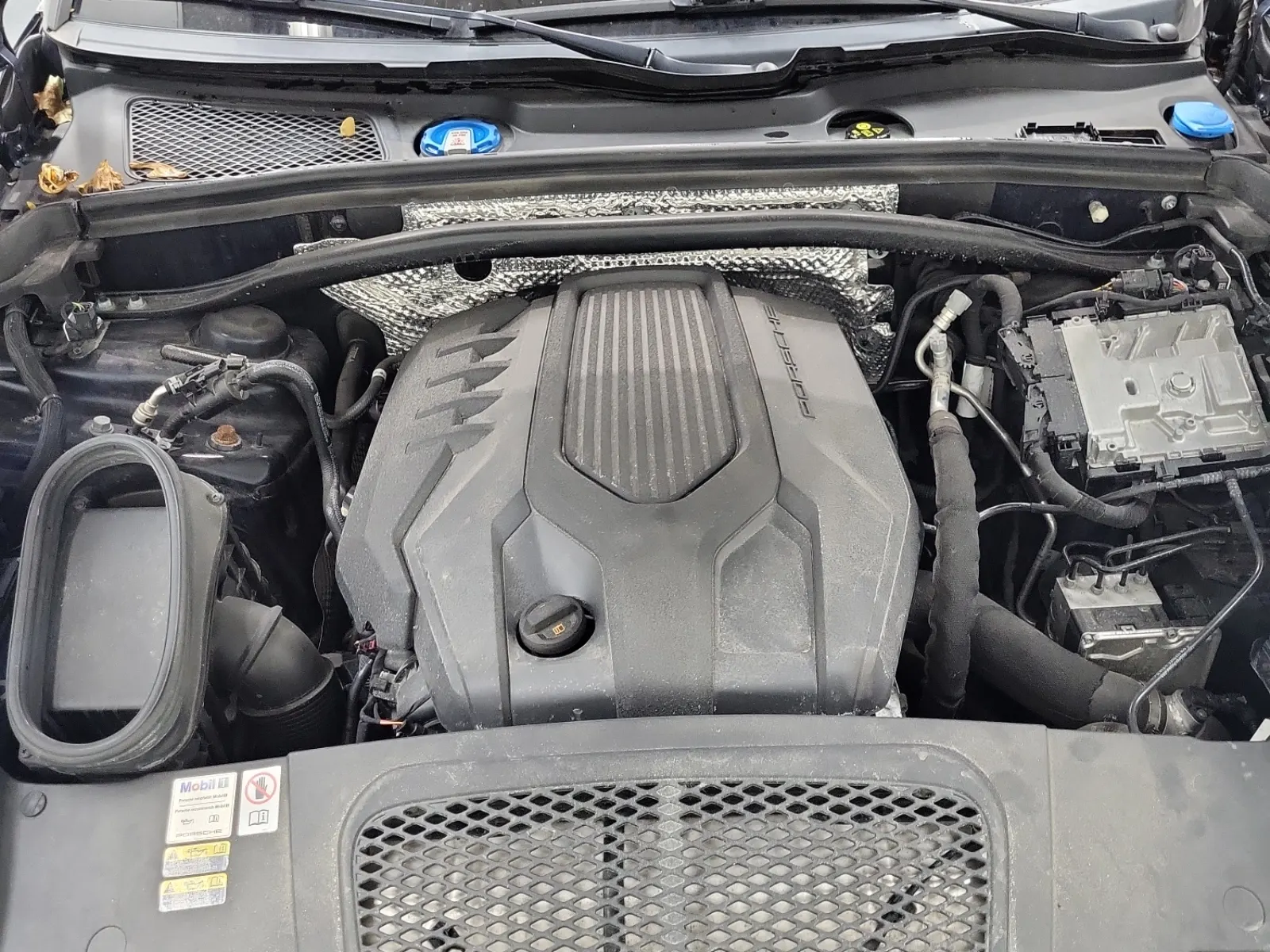 Engine Photo