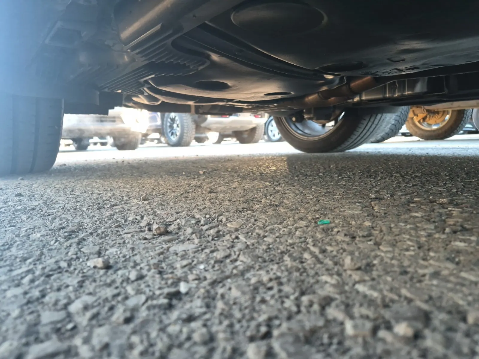 Undercarriage - Passenger Photo