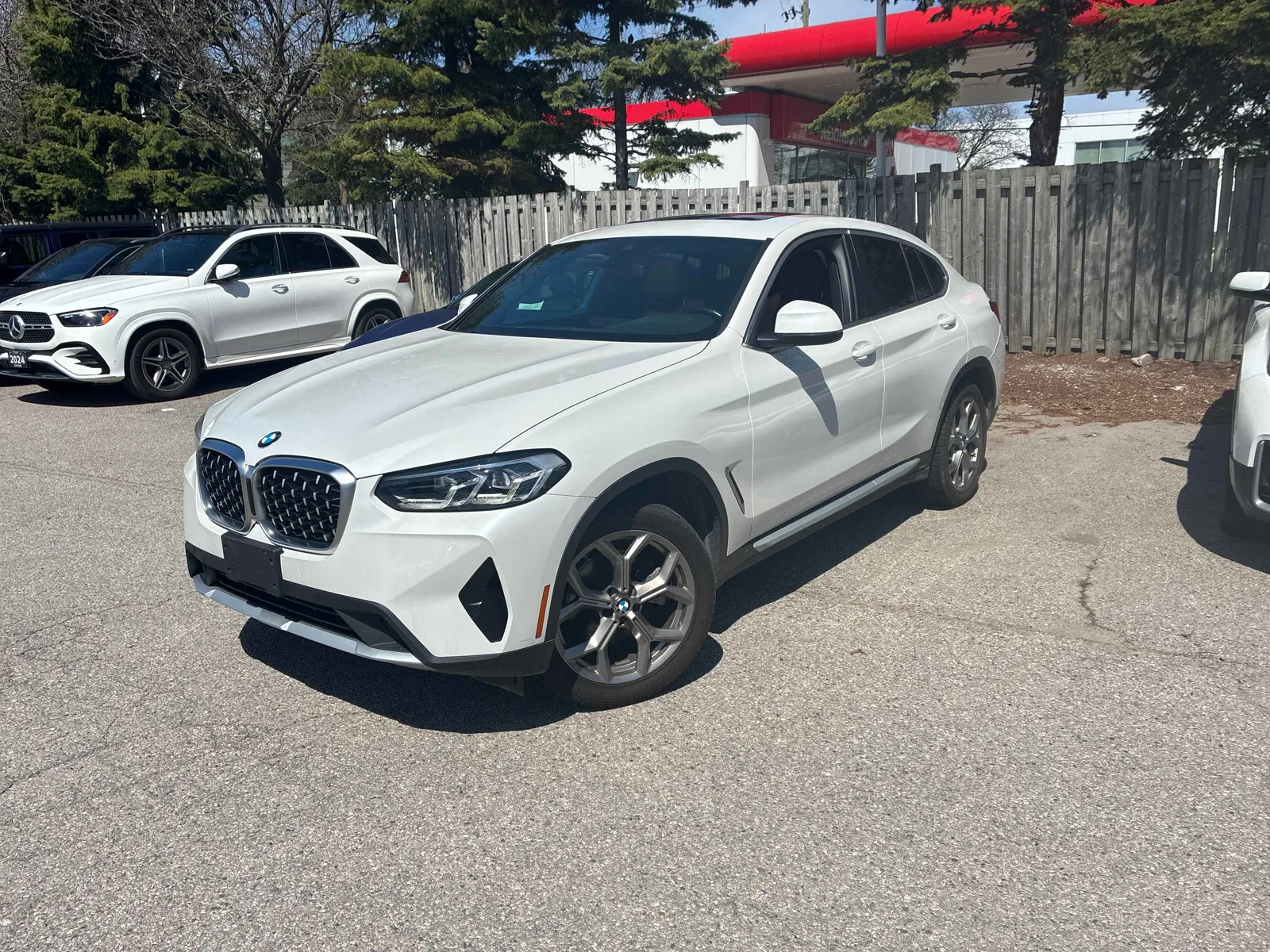 2022 BMW X4