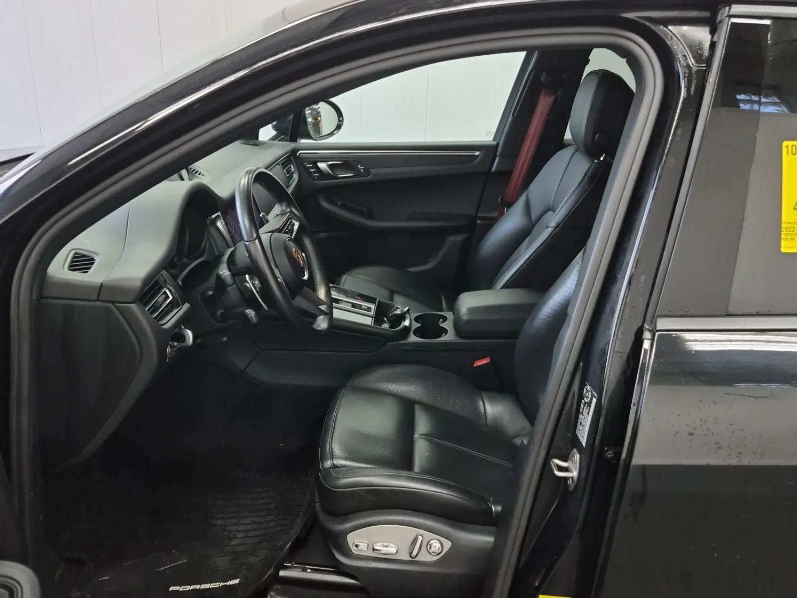 Front Interior Photo