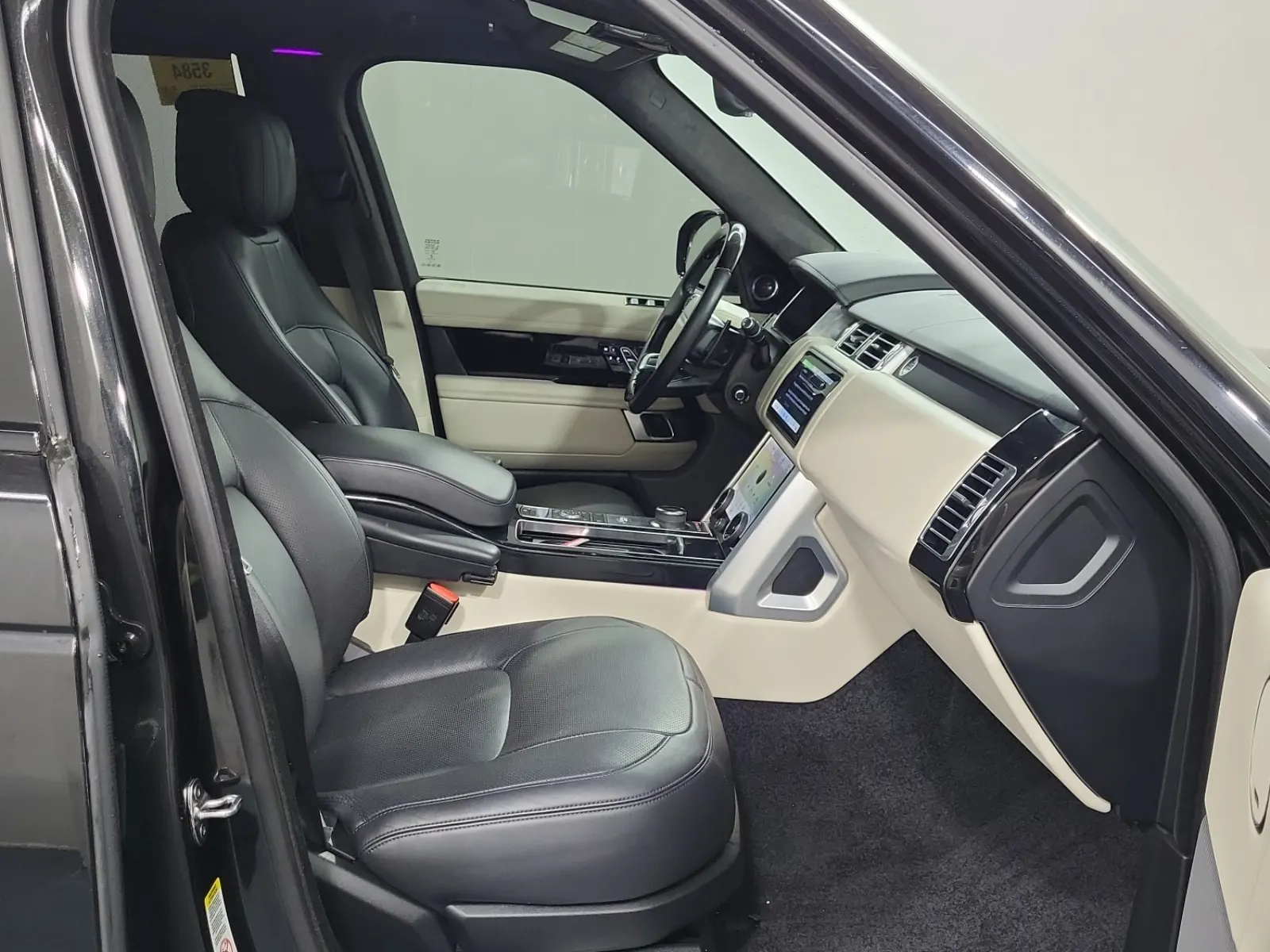 Right Side Interior Photo