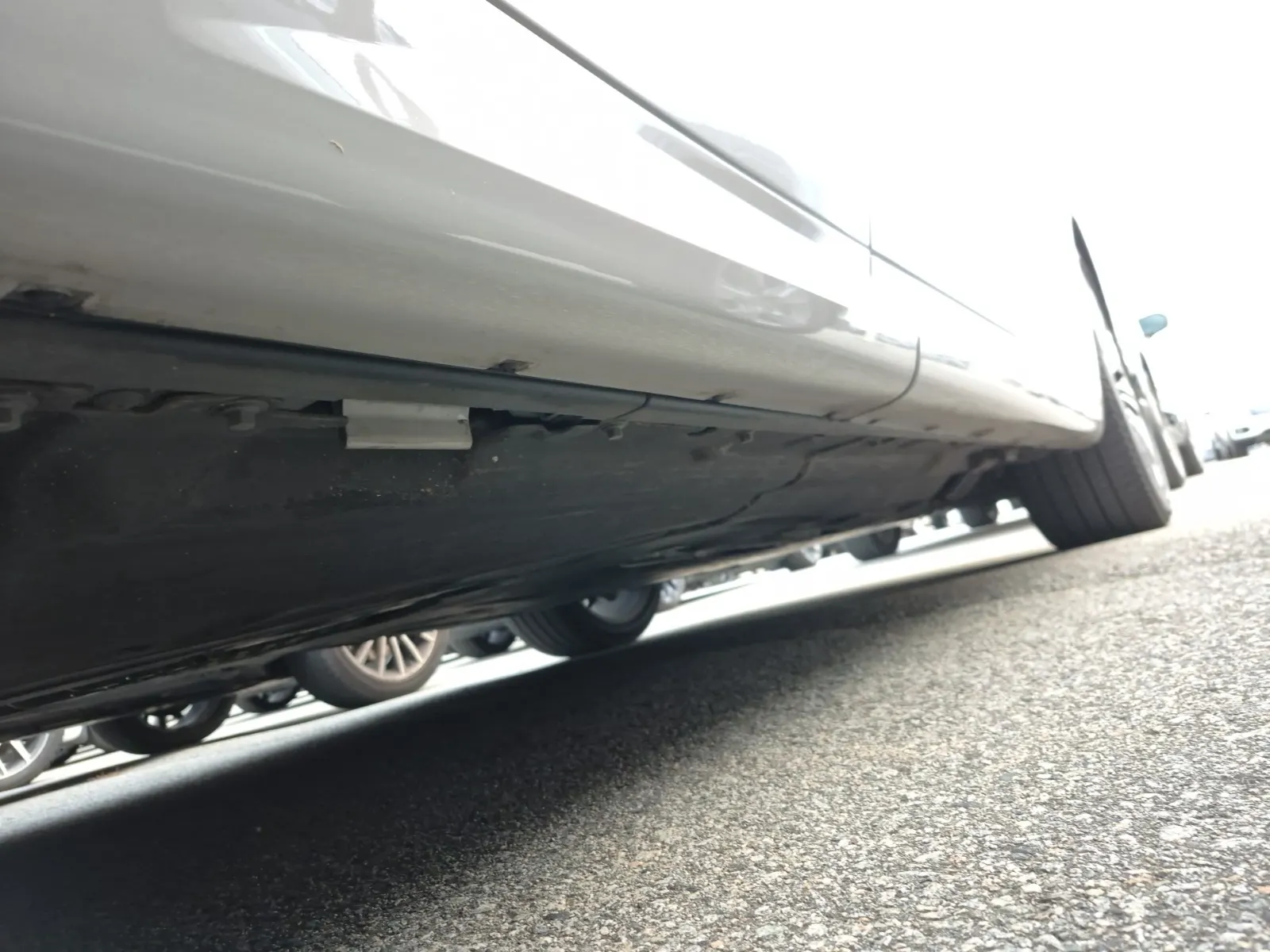 Undercarriage - Passenger Photo