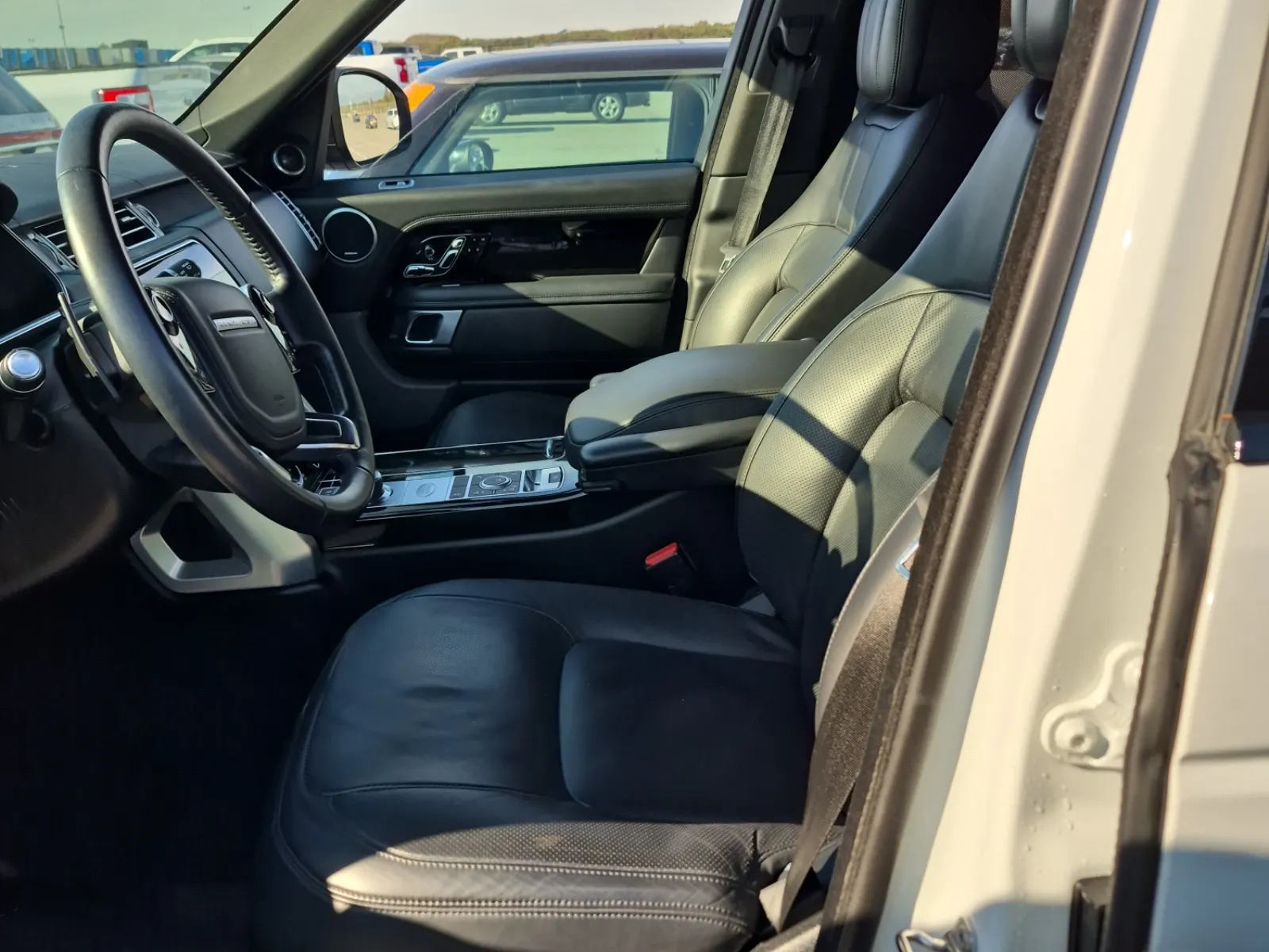 Front Interior Photo
