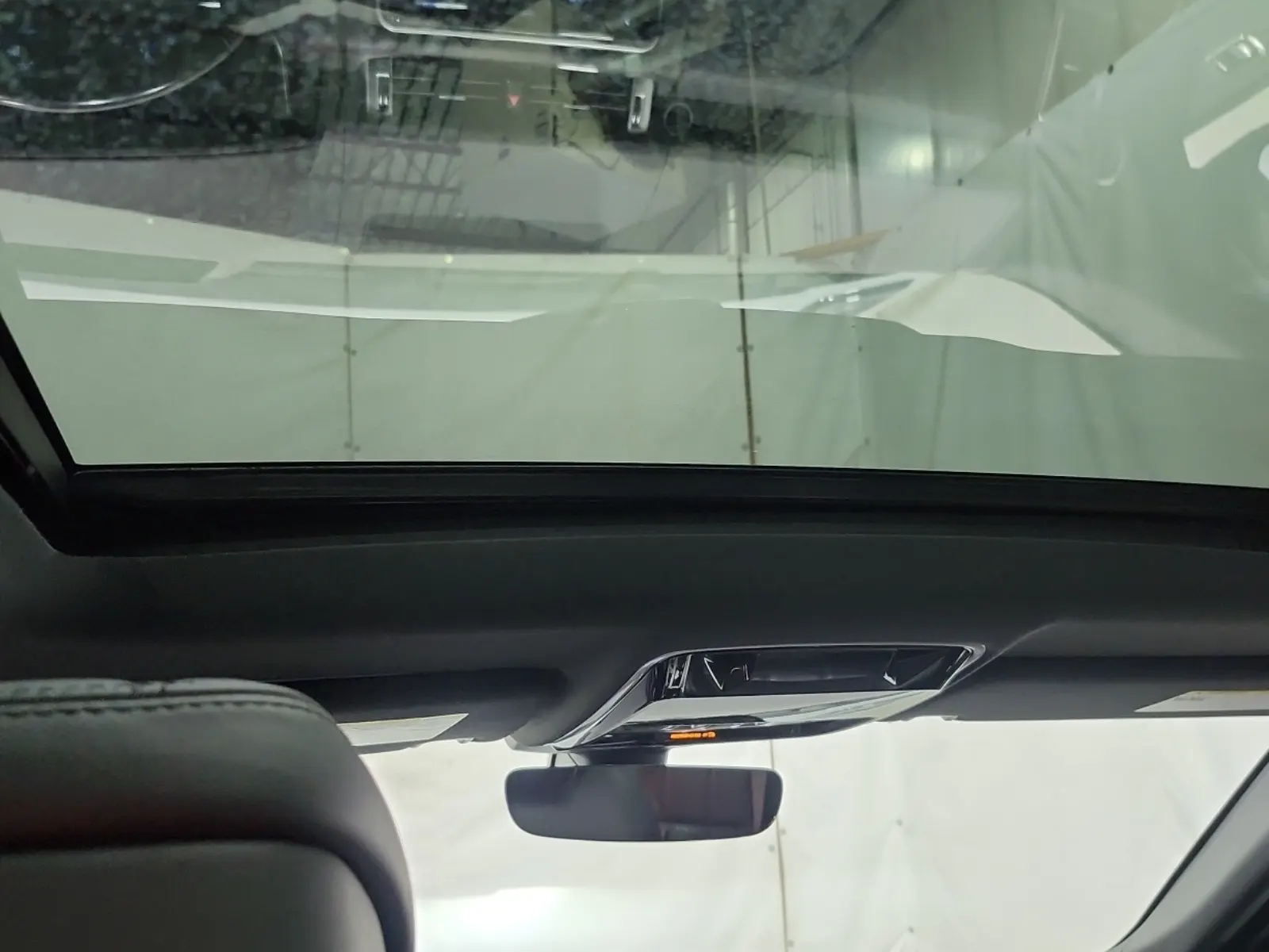 Interior Roof Photo