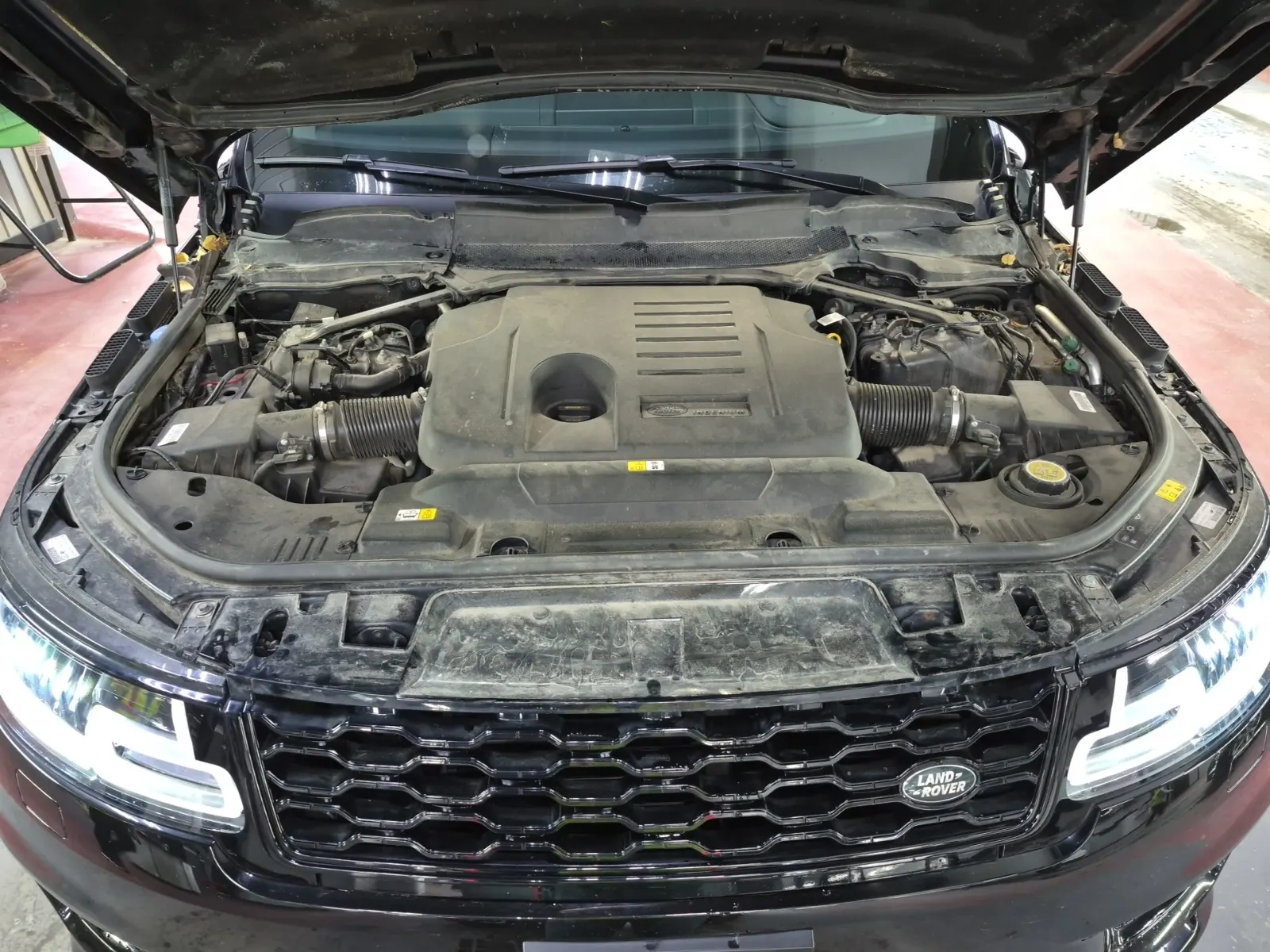Engine Photo