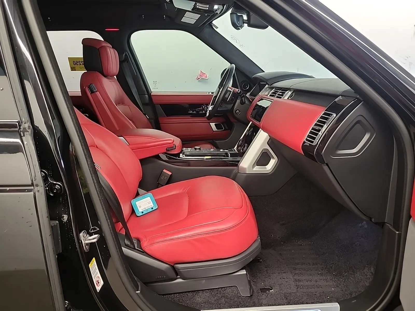 Right Side Interior Photo