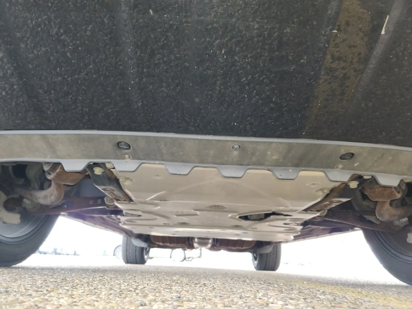 Undercarriage - Front Photo
