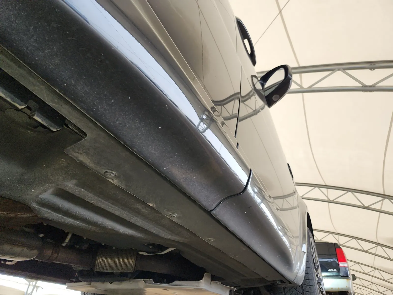 Undercarriage - Passenger Photo