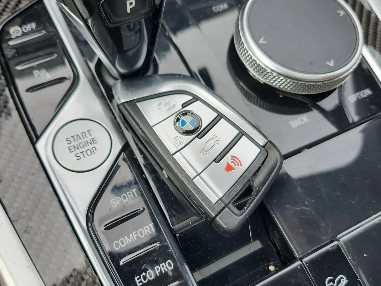 Keys/Fobs/Manual Photo