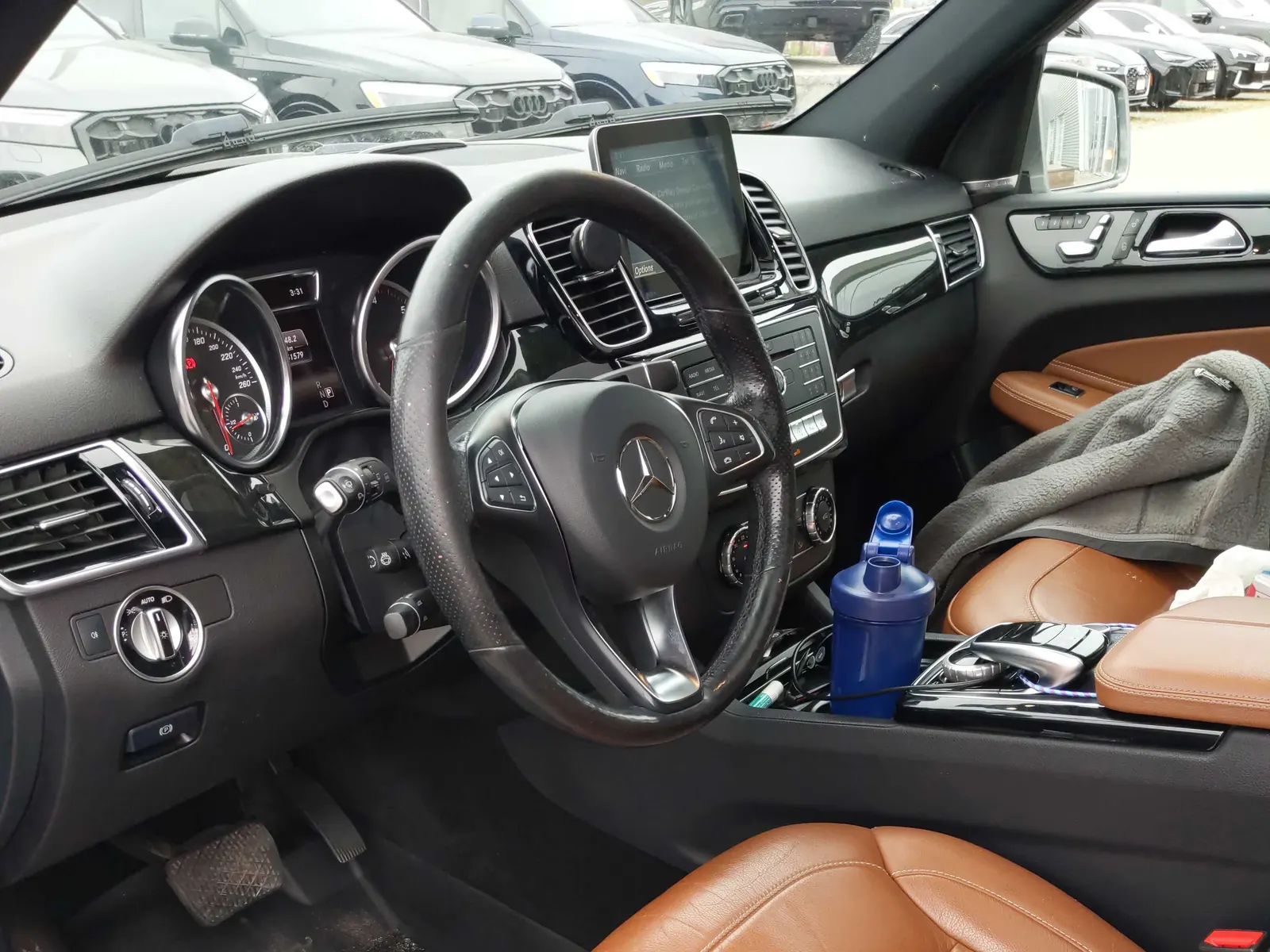 Interior driver side