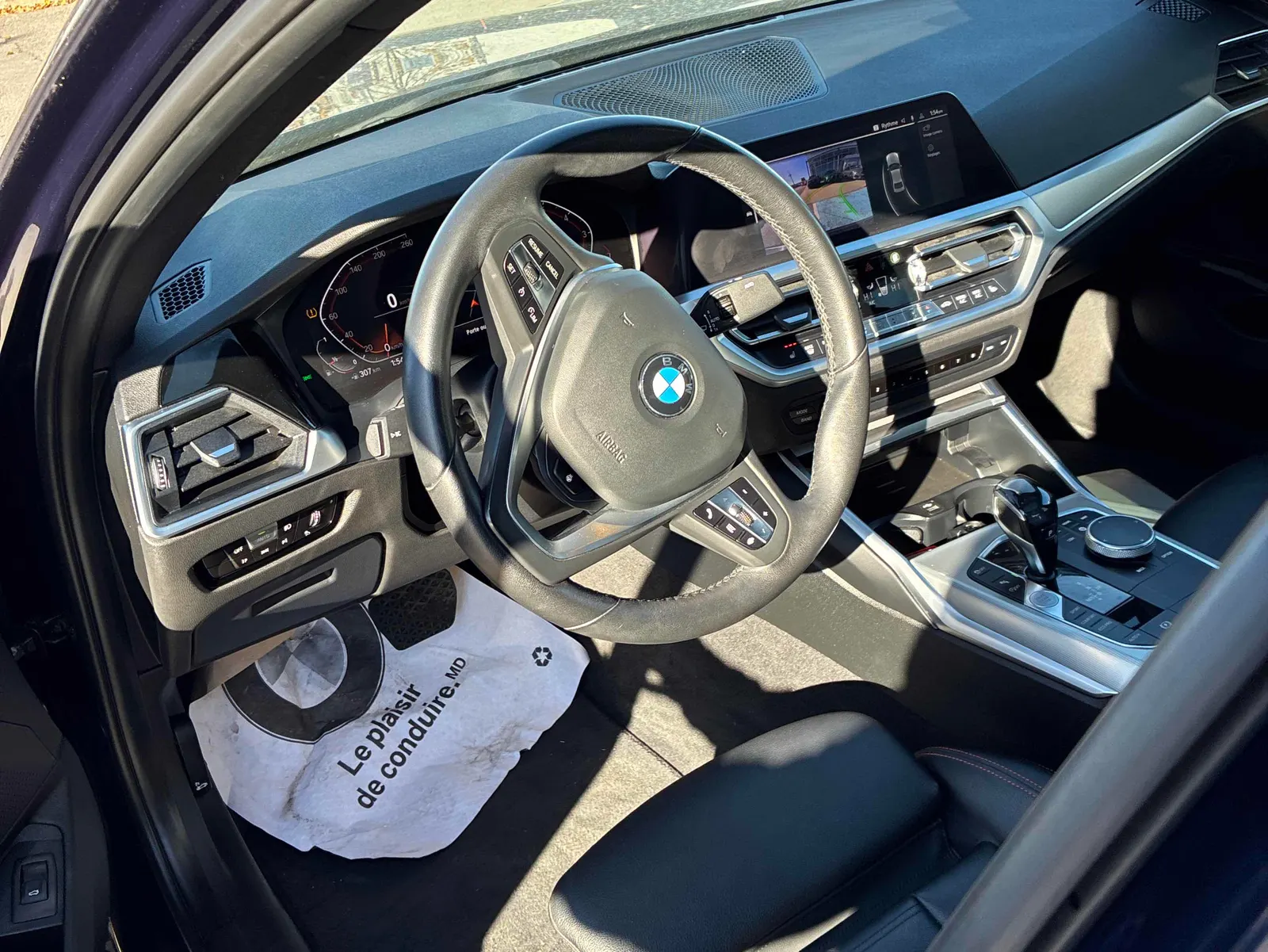 Interior driver side