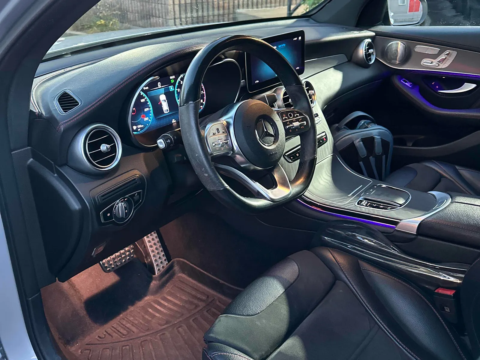 Interior driver side