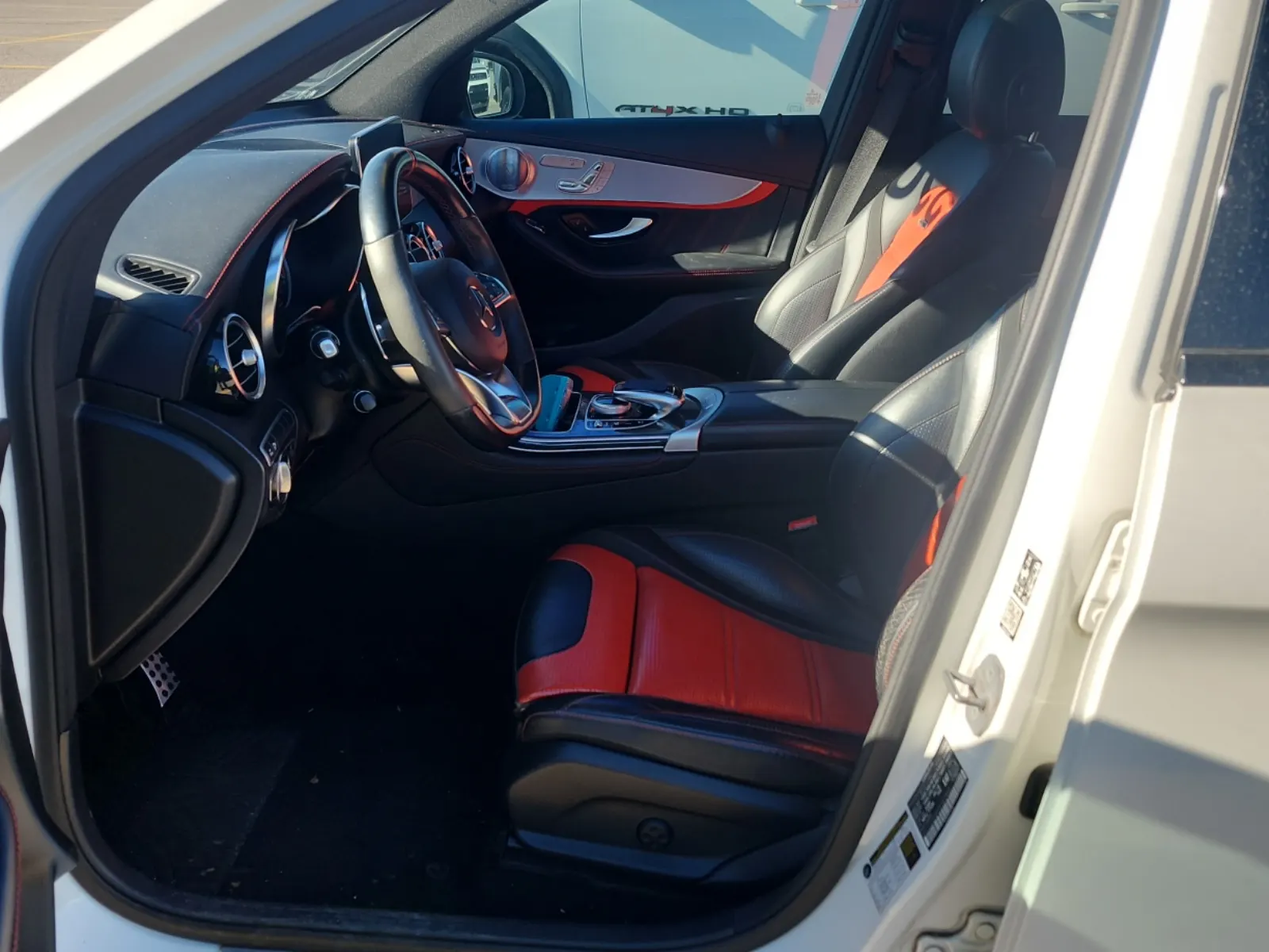 Front Interior Photo
