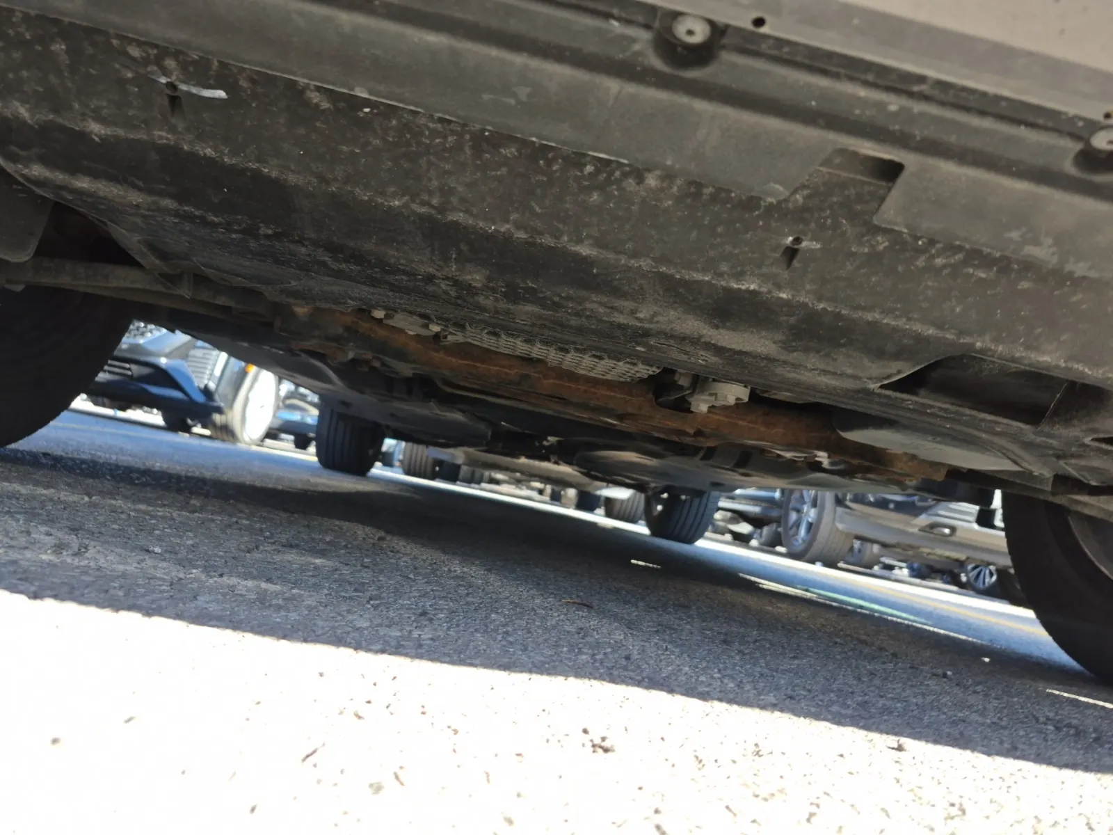 Undercarriage - Front Photo