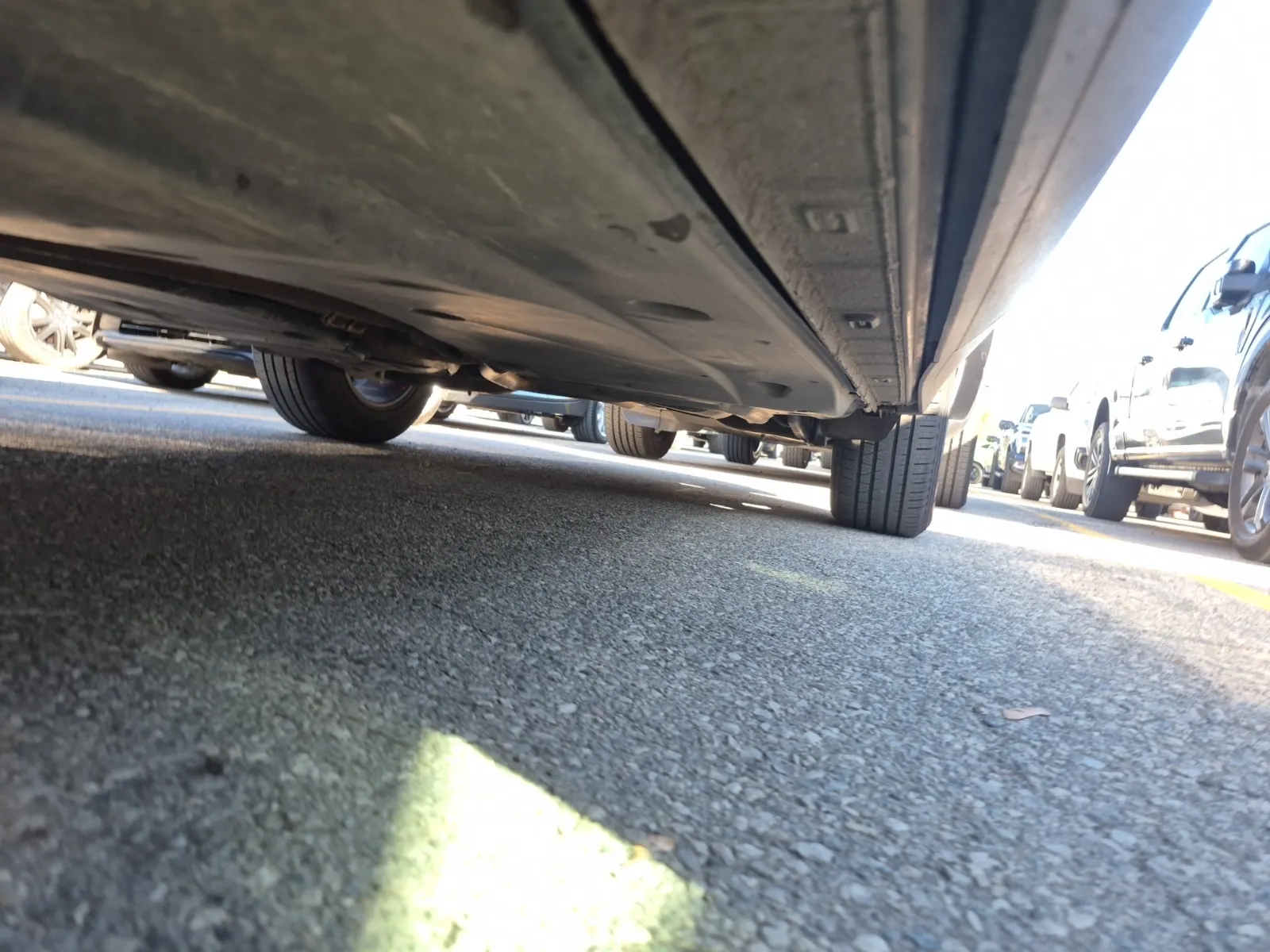 Undercarriage - Driver Photo