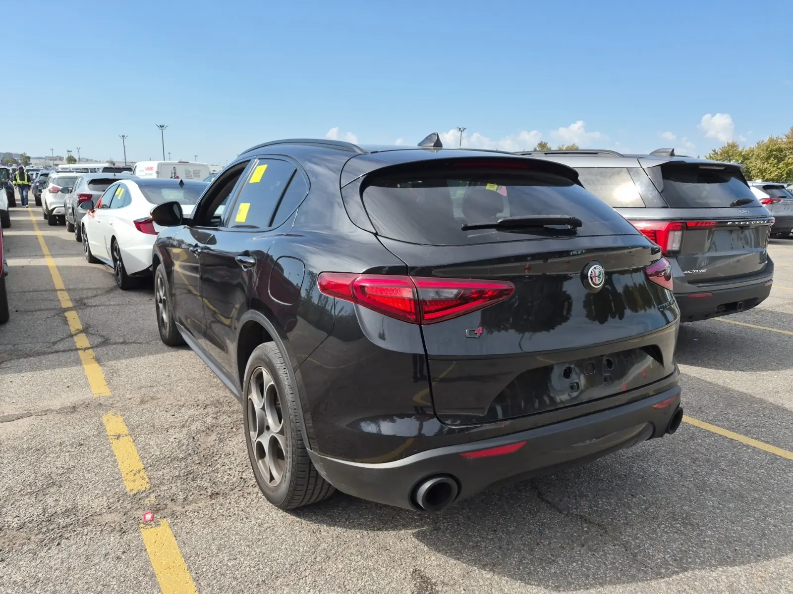 Driver Rear 3/4 Photo
