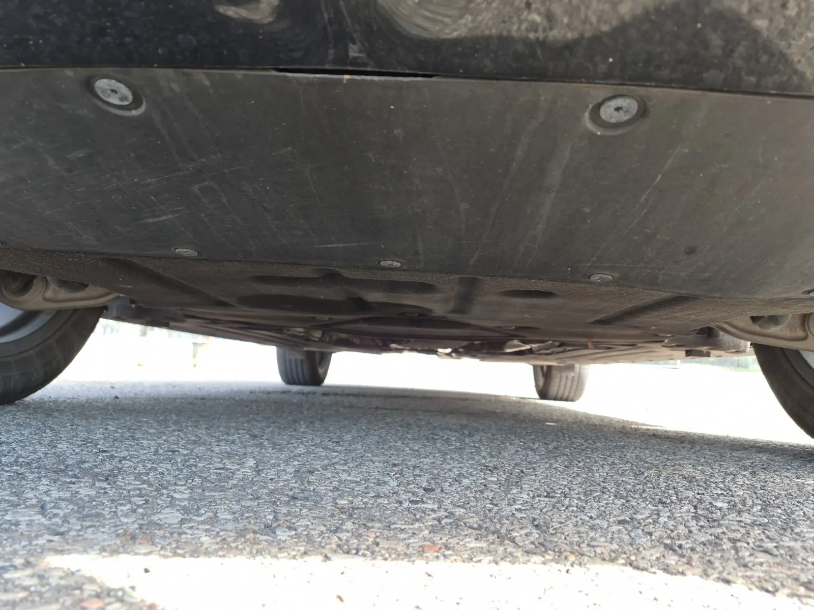 Undercarriage - Front Photo