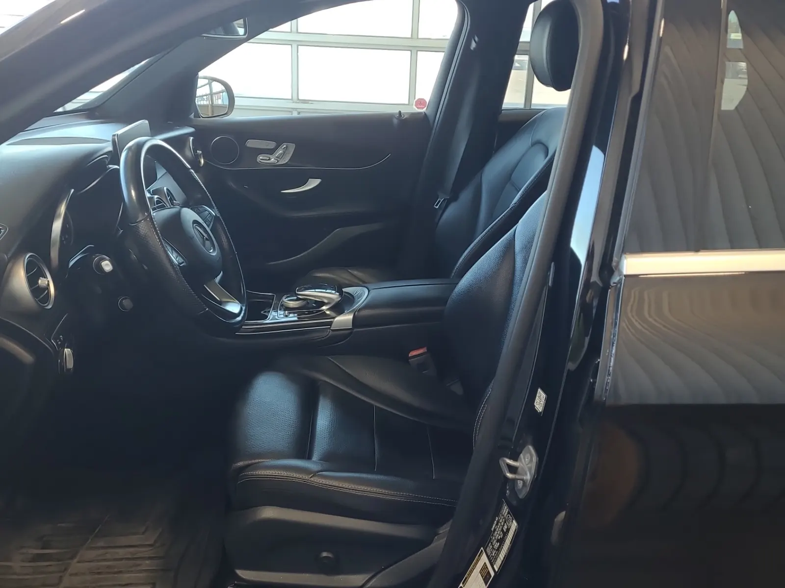 Front Interior Photo