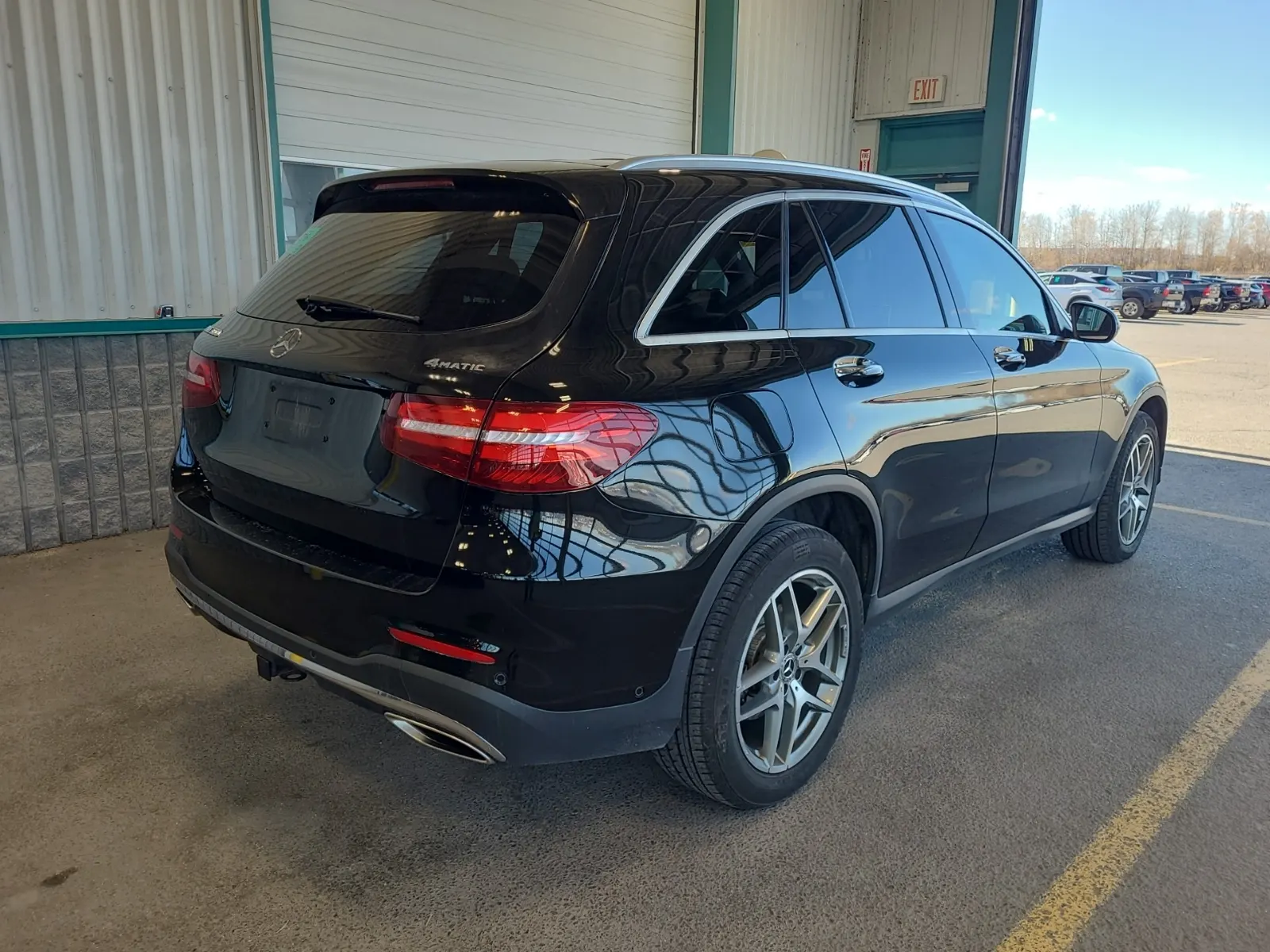 Passenger Rear 3/4 Photo