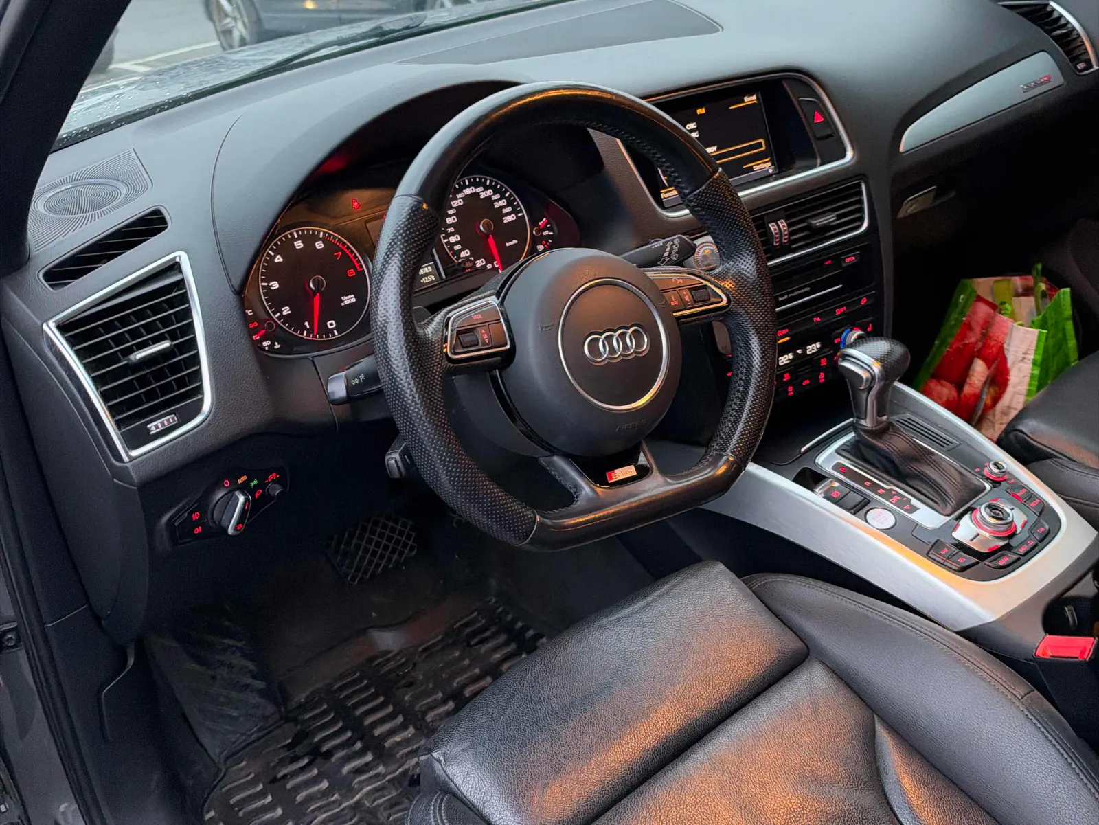 Interior driver side