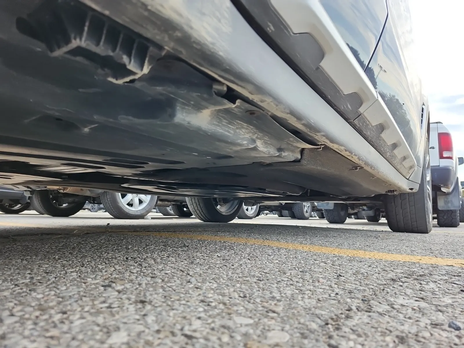 Undercarriage - Passenger Photo