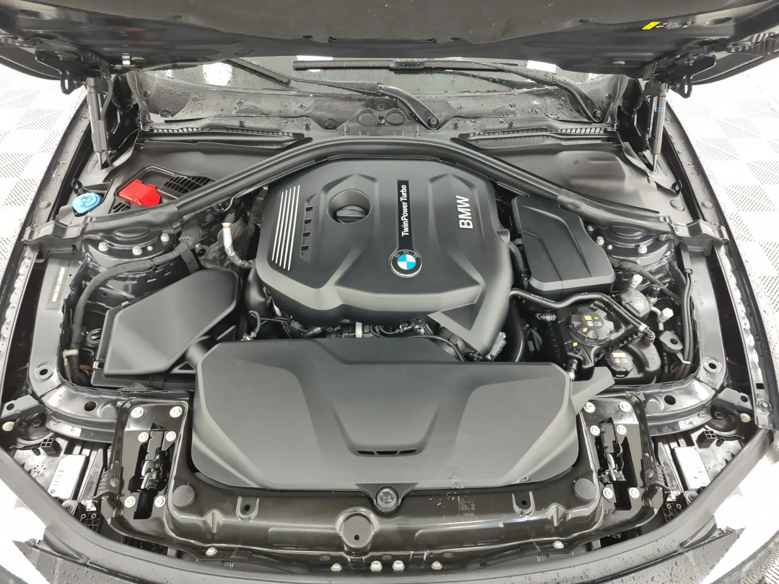 Engine Photo