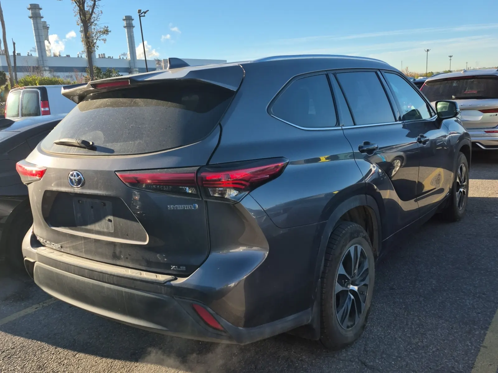 Passenger Rear 3/4 Photo