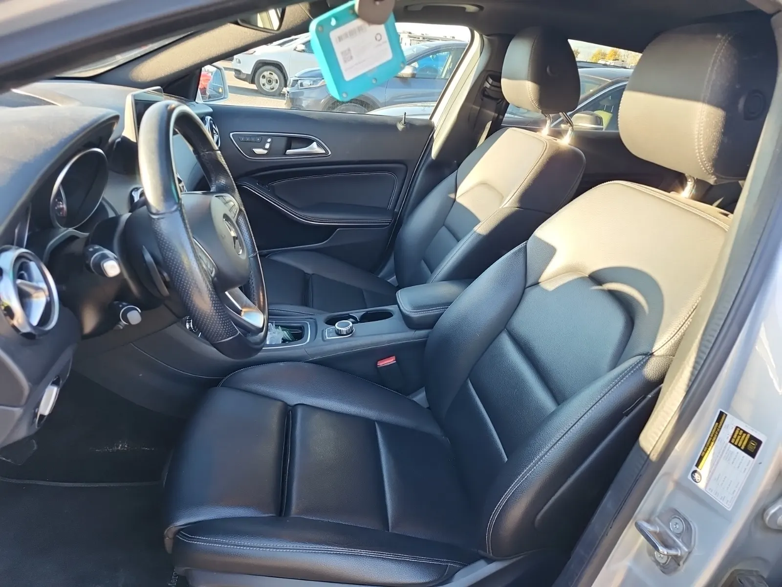 Front Interior Photo
