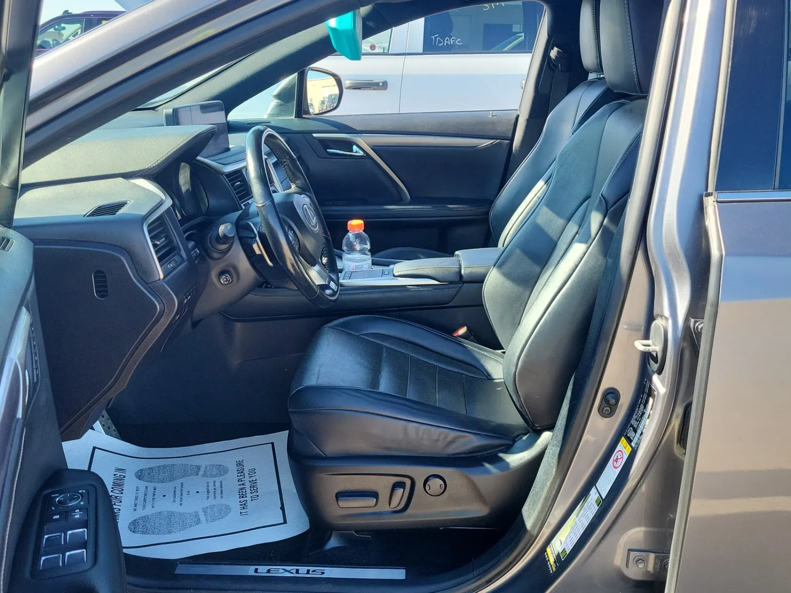 Front Interior Photo