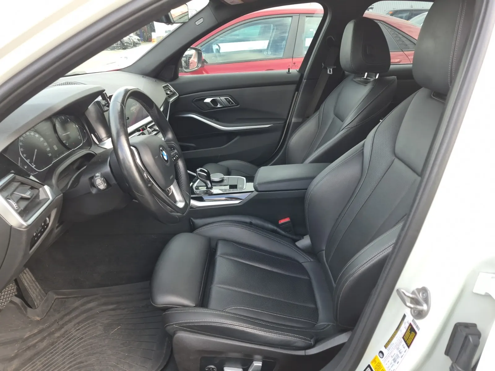 Front Interior Photo