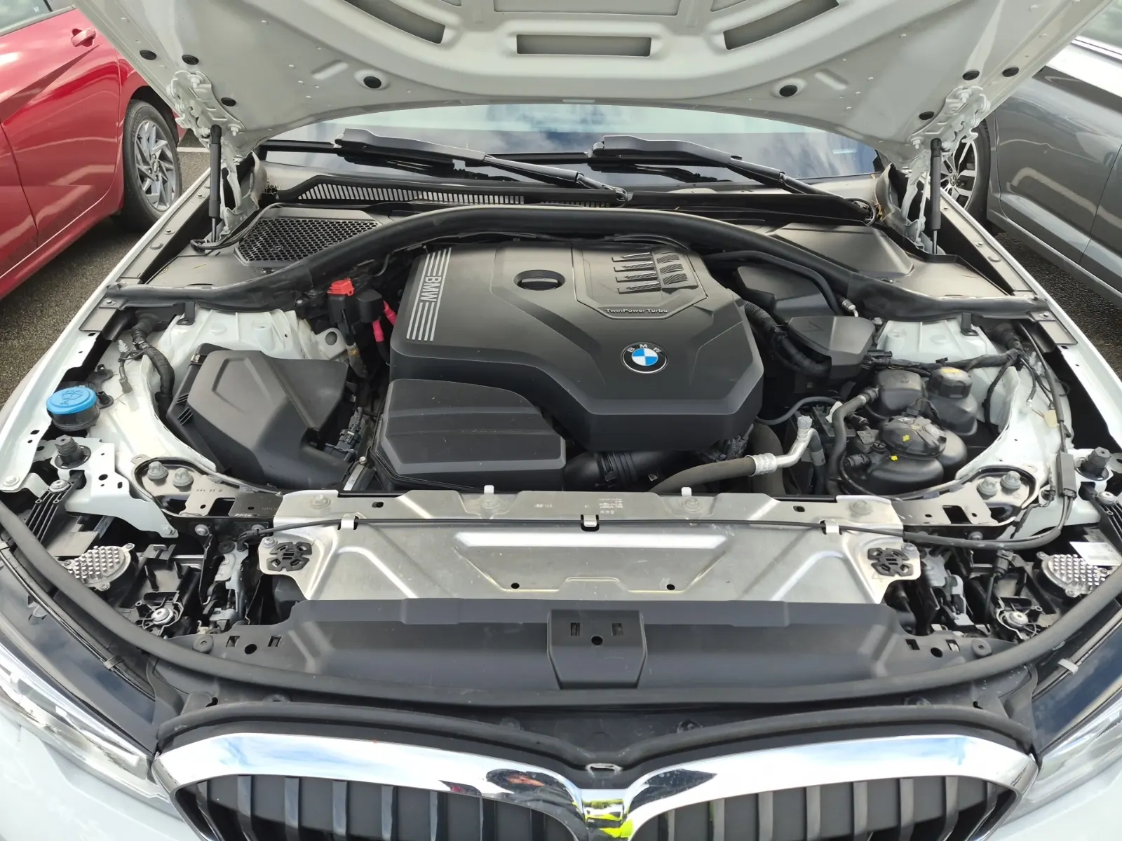 Engine Photo