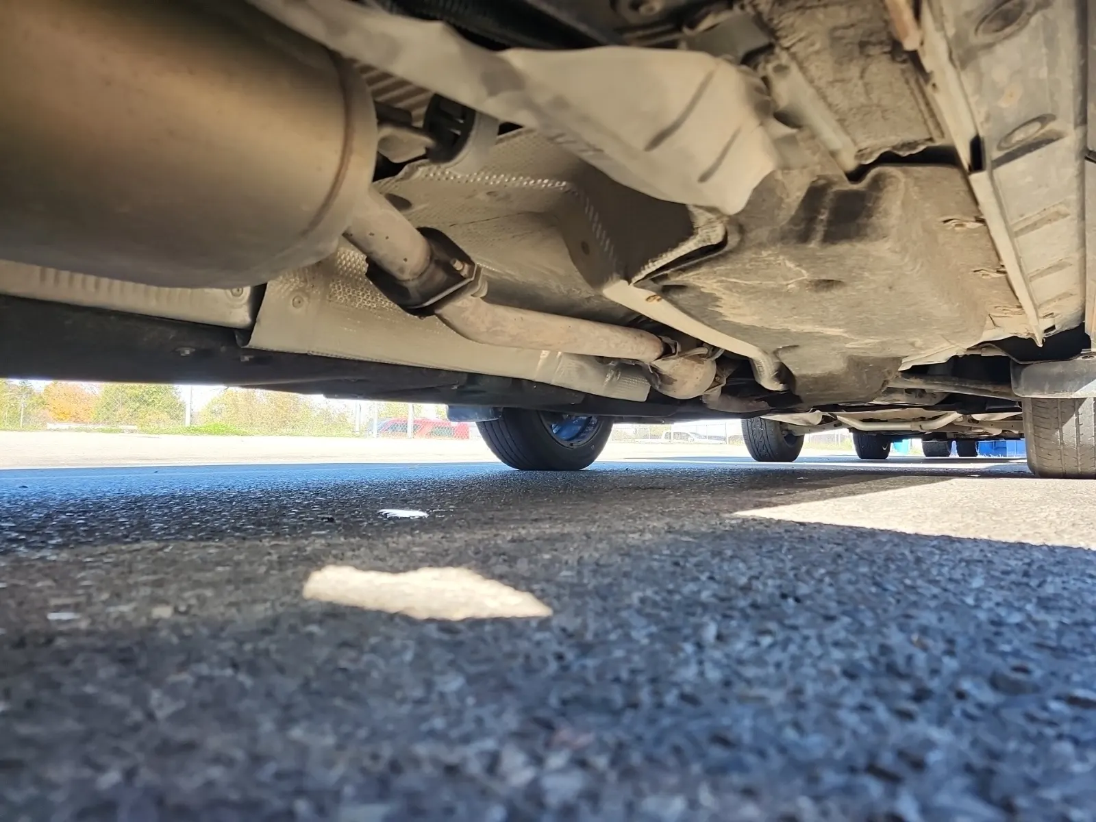 Undercarriage - Passenger Photo