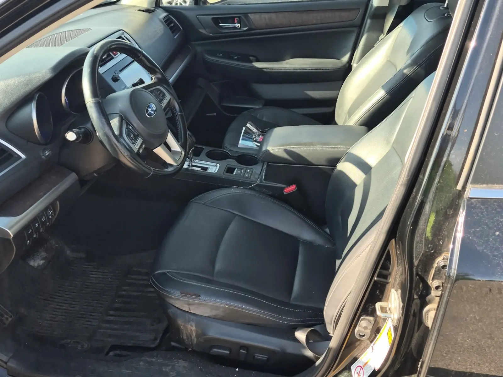 Front Interior Photo