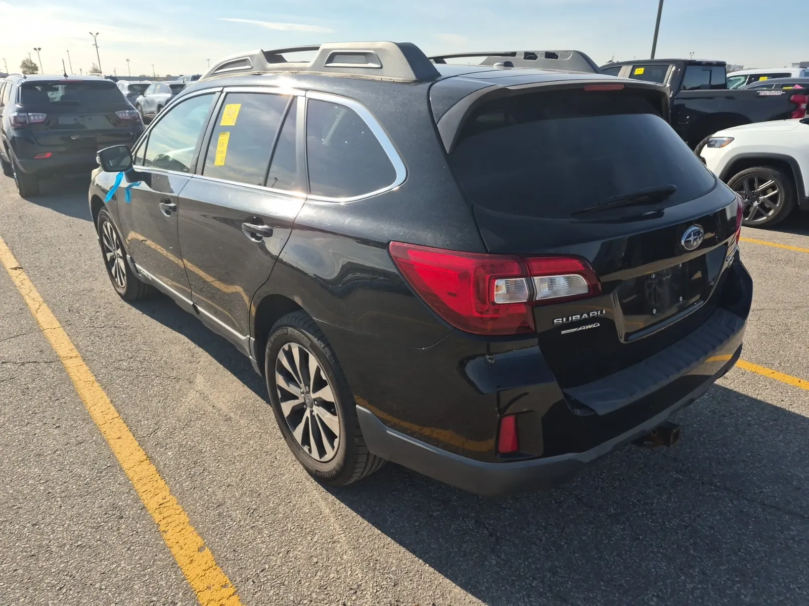 Driver Rear 3/4 Photo