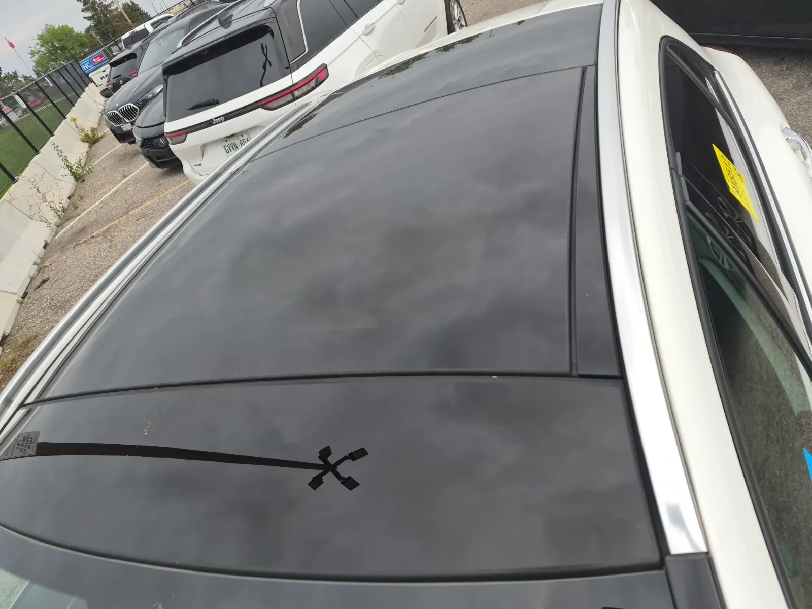 Exterior Roof Photo