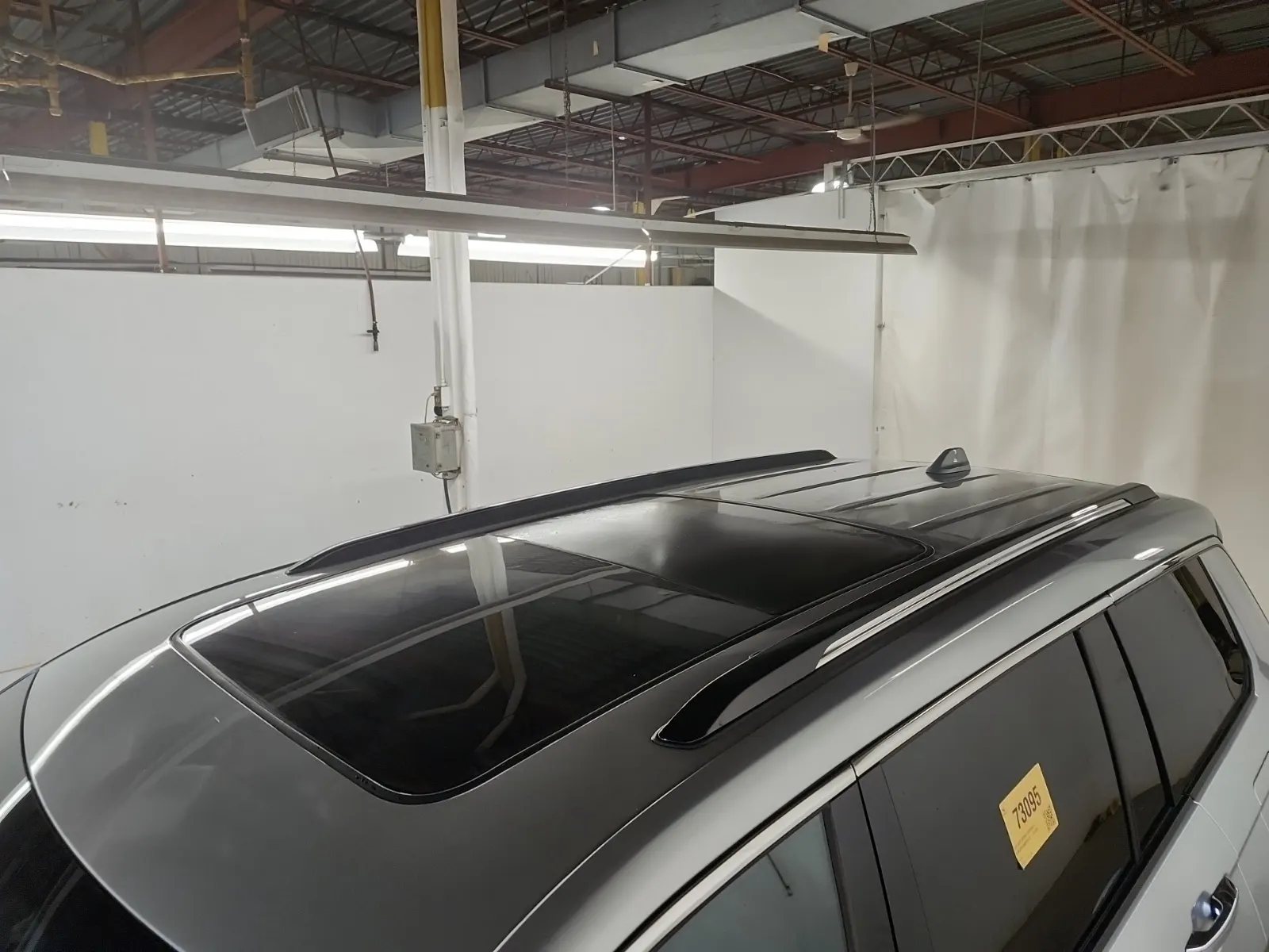 Exterior Roof Photo