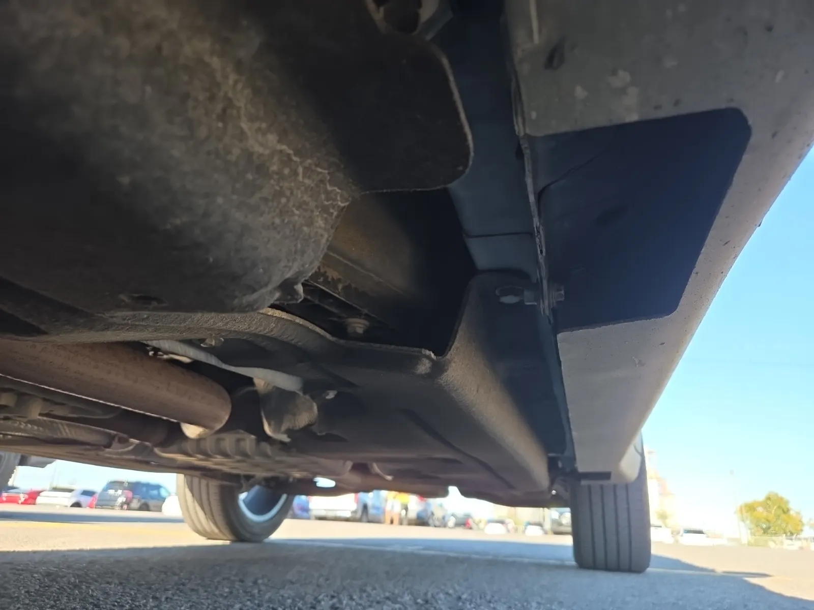 Undercarriage - Driver Photo