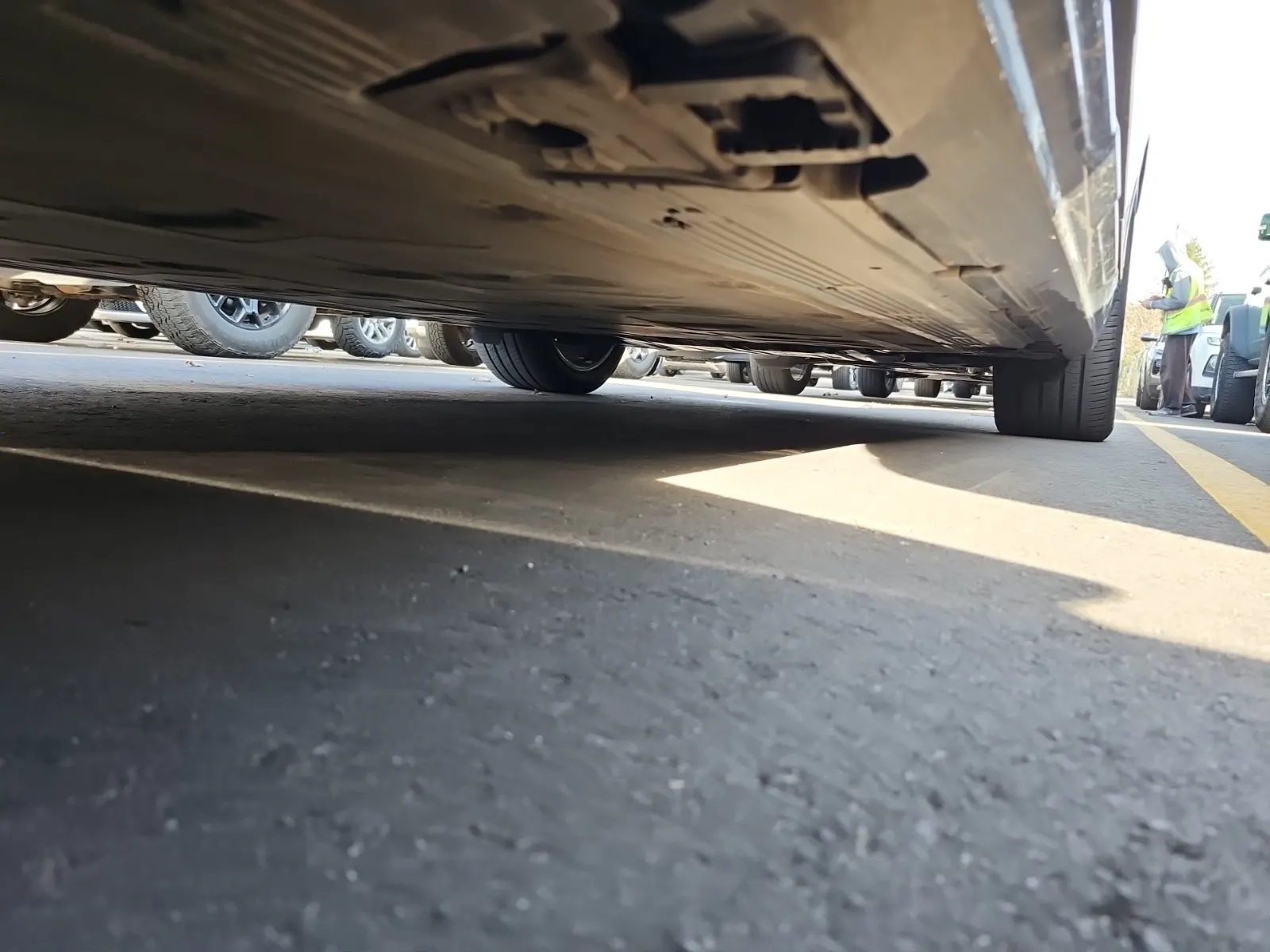 Undercarriage - Driver Photo