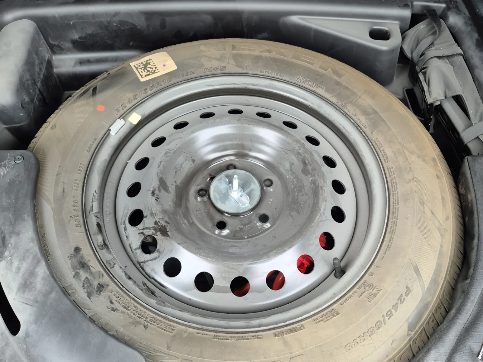 Spare Tire & Wheel Photo