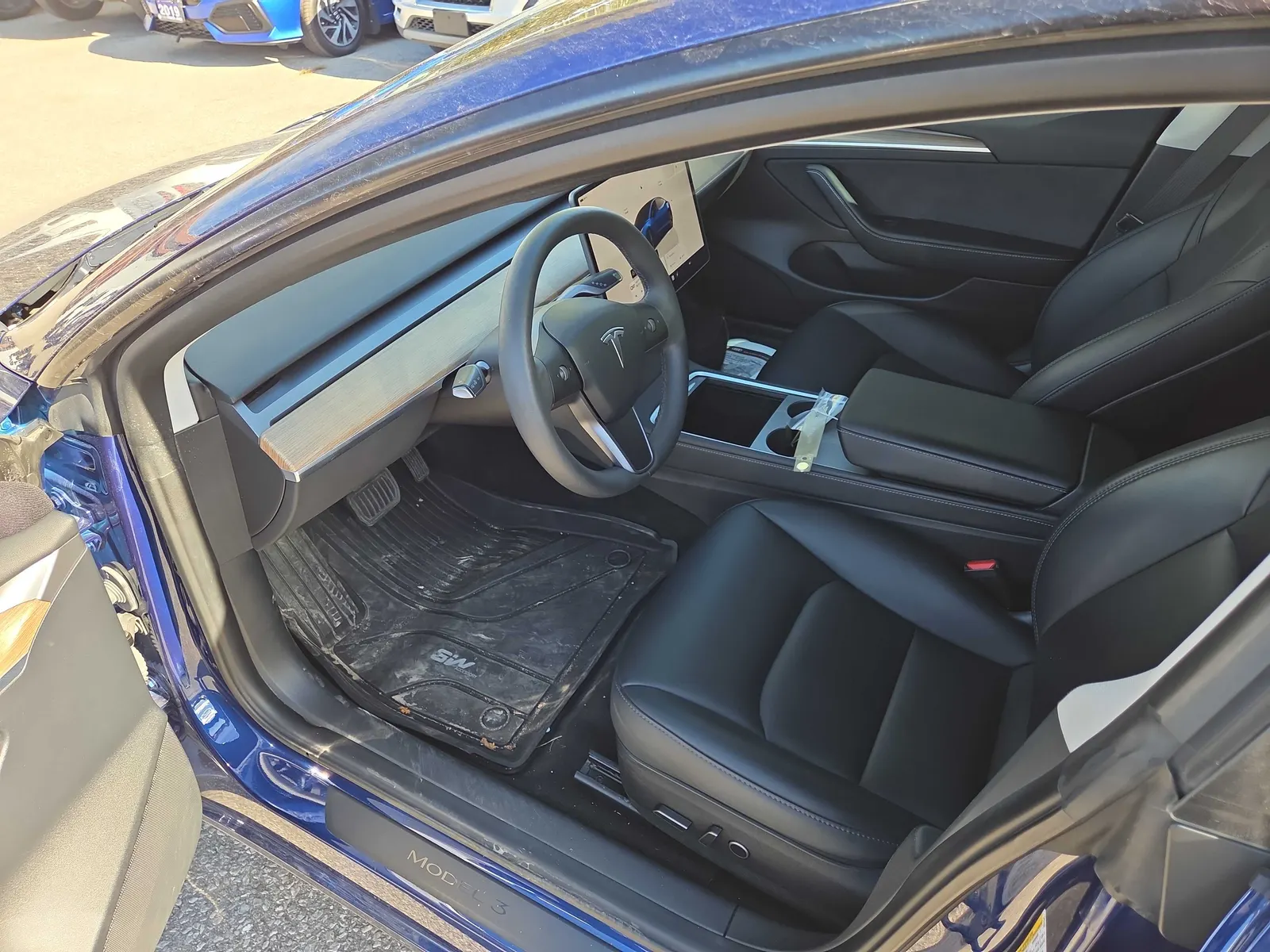 Interior driver side