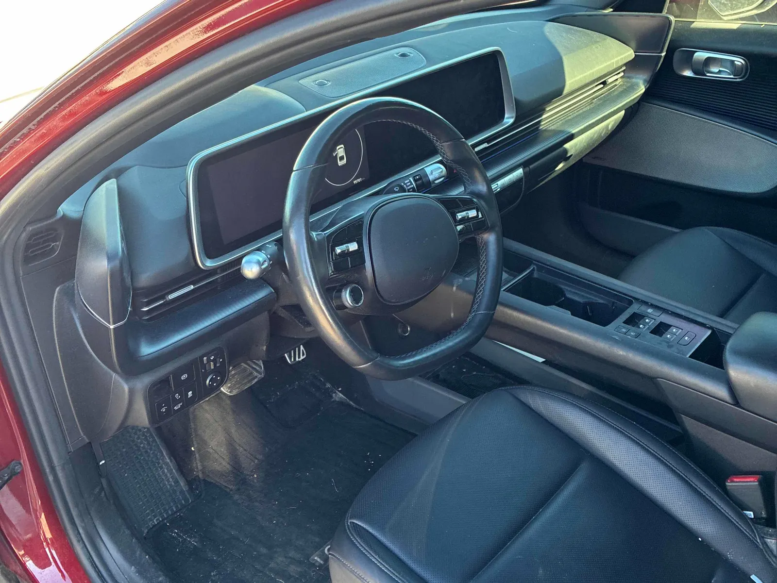 Interior driver side