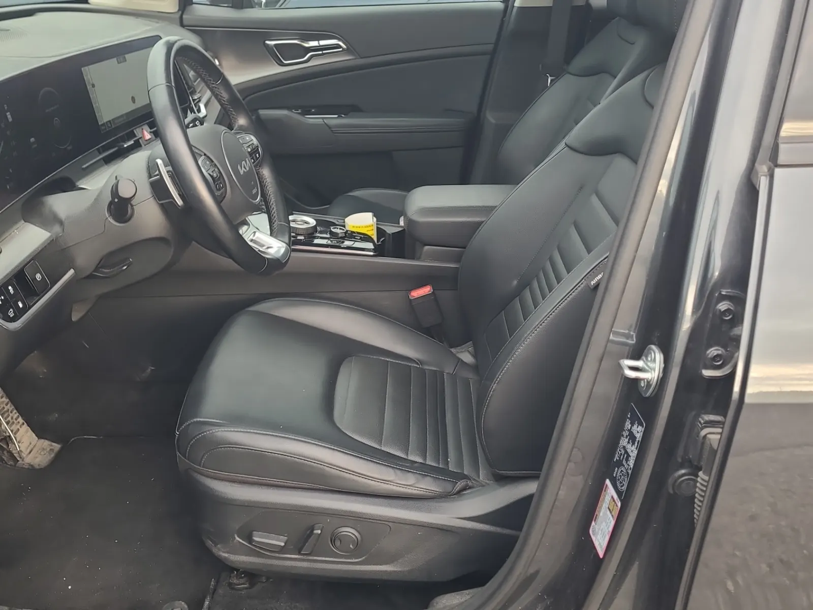 Front Interior Photo